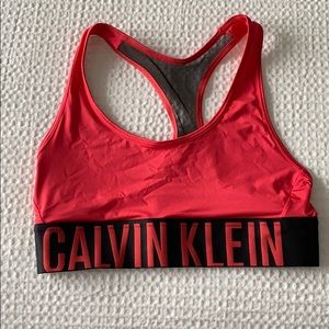 NWOT CALVIN KLEIN SPORTS BRA